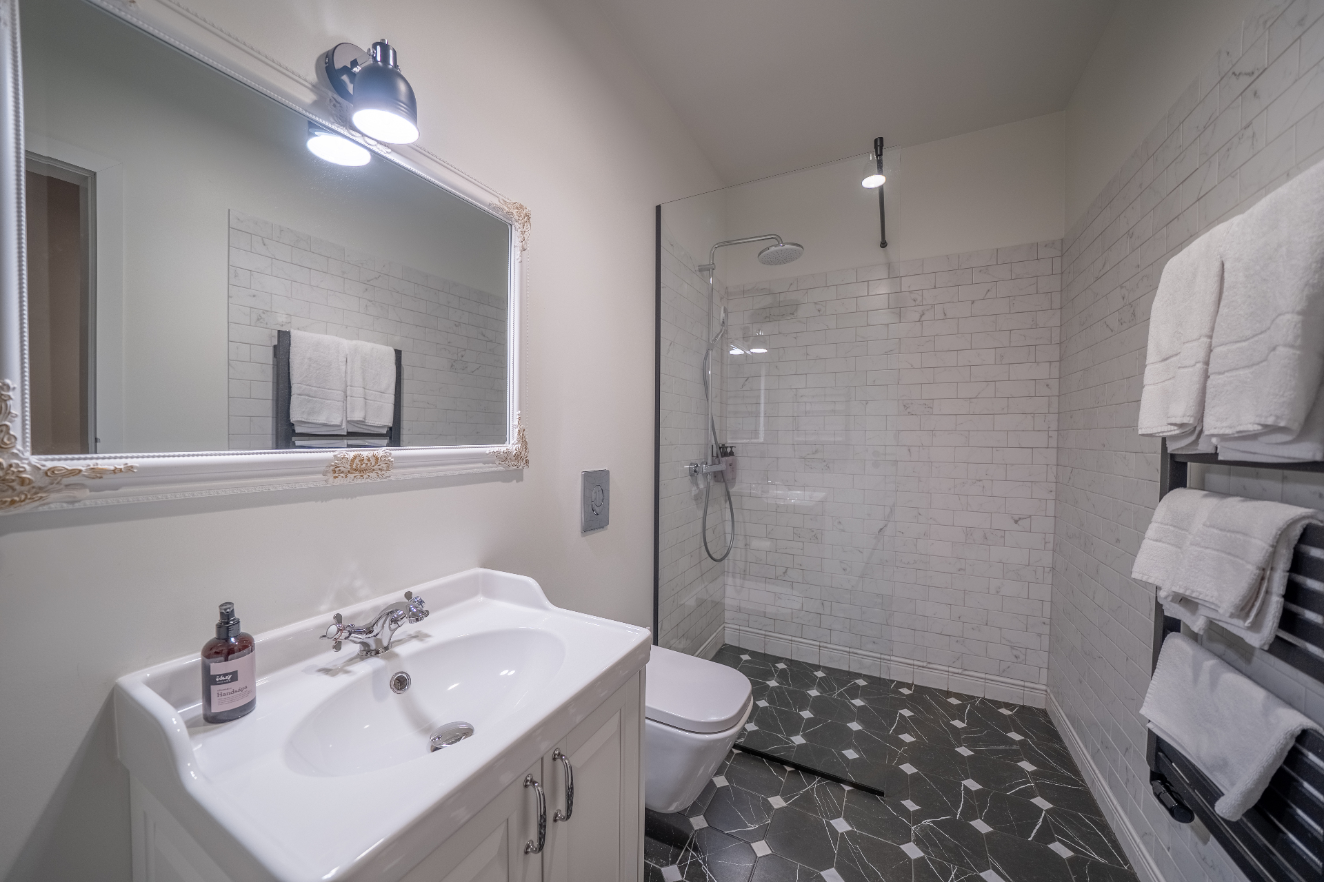 Private bathroom with walk-in shower in the economy room