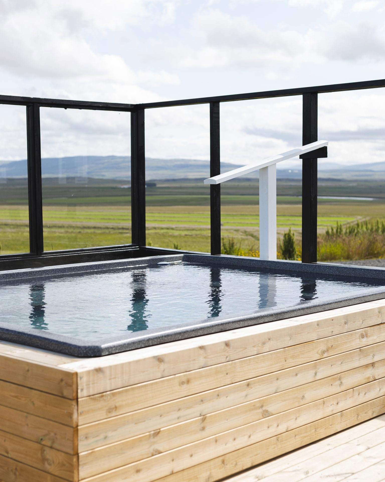 Romantic Stay at Stafholt